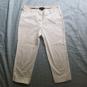 🌻3/$20 Talbots white Signature capri pant size 6P